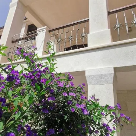 White House Apartman
