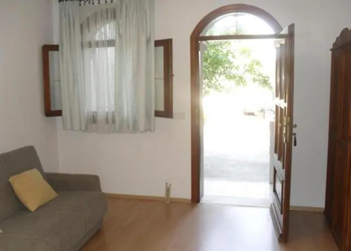 Apartman White House Supetar