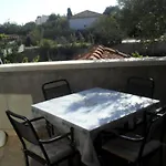 White House Διαμέρισμα Supetar